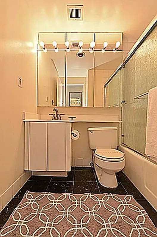 RENOVATED FURNISHED ONE BR FULL SERVICE BLDG — photo 5