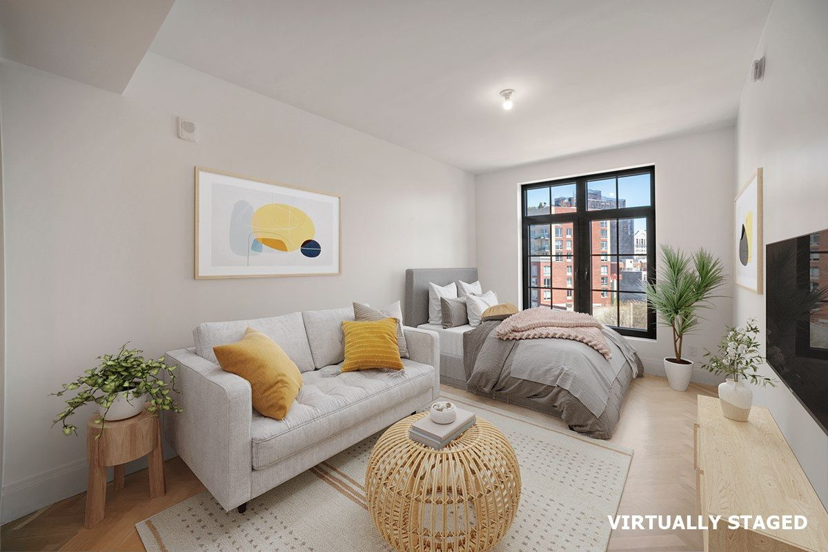 Bright Paris Forino Studio at 300 West | Full-Service Condo | Private Parking Available