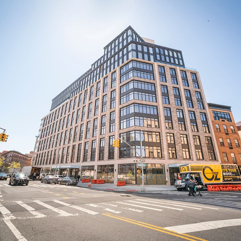 Bright Paris Forino Studio at 300 West | Full-Service Condo | Private Parking Available — photo 5
